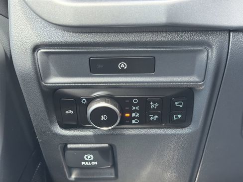 Used 2025 Ford F150 XLT w/ Equipment Group 302A MID RWD image 49