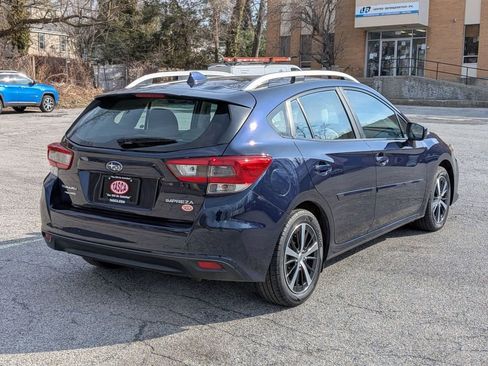 Used 2020 Subaru Impreza Premium image 3