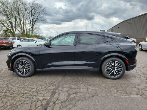 New 2026 Ford Mustang Mach-E Premium w/ Technology Package image 7