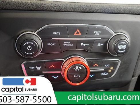Used 2019 Dodge Charger R/T RWD image 22