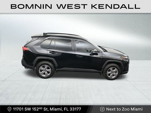 Used 2025 Toyota RAV4 XLE w/ Convenience Package image 18