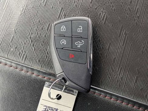 Used 2024 GMC Sierra 1500 AT4X AWD/4WD image 29