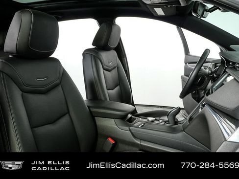 Used 2023 Cadillac XT5 Premium Luxury w/ Technology Package image 24