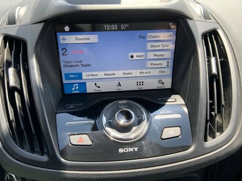 Used 2019 Ford Escape Titanium FWD image 34