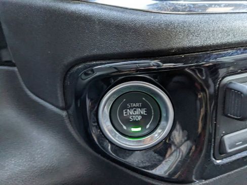 Used 2024 Chevrolet Silverado 2500 High Country w/ Technology Package image 42