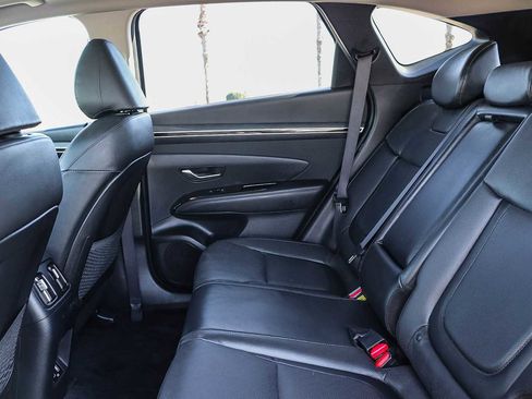 Used 2023 Hyundai Tucson Limited image 18