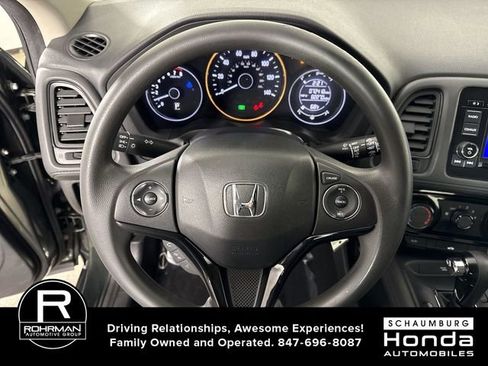 Used 2017 Honda HR-V LX image 12