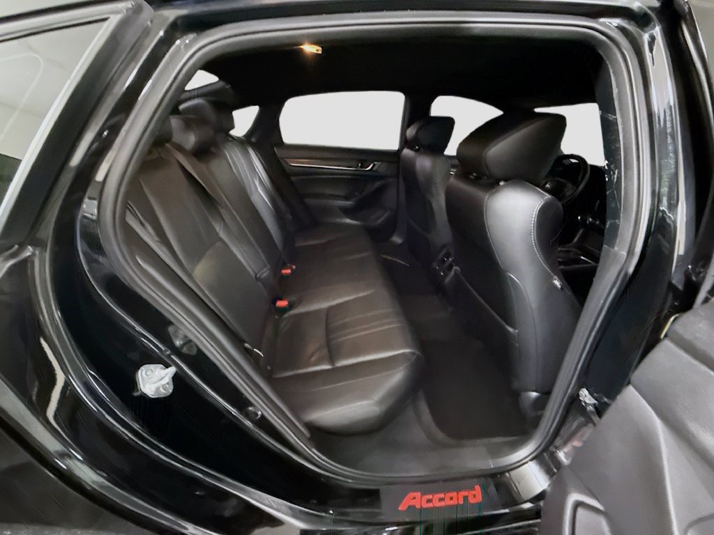Used 2021 Honda Accord Touring image 26