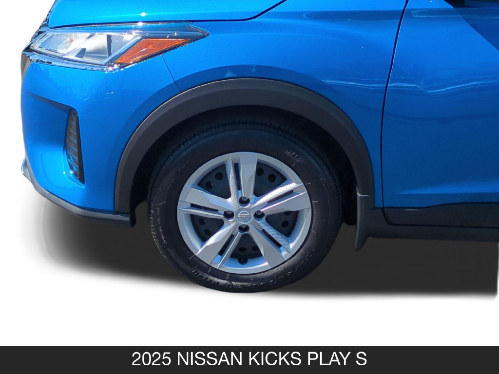 Used 2025 Nissan Kicks Play S FWD image 11