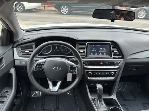 Used 2019 Hyundai Sonata SE image 26