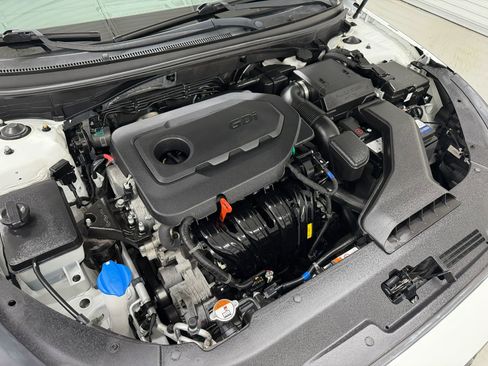 Used 2018 Hyundai Sonata SE FWD image 46