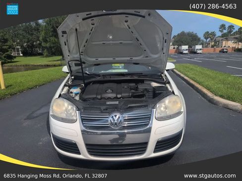 Used 2010 Volkswagen Jetta SE FWD image 37