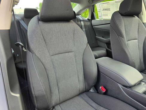 New 2025 Honda Accord SE image 13