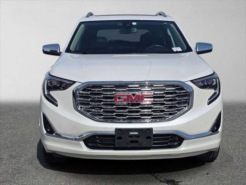 Used 2020 GMC Terrain Denali w/ LPO, Cargo Package AWD/4WD image 8