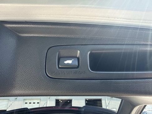 Used 2025 Honda CR-V Sport Touring image 10