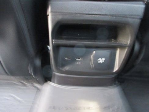 Used 2023 Ford Ranger Lariat w/ Equipment Group 501A High image 24