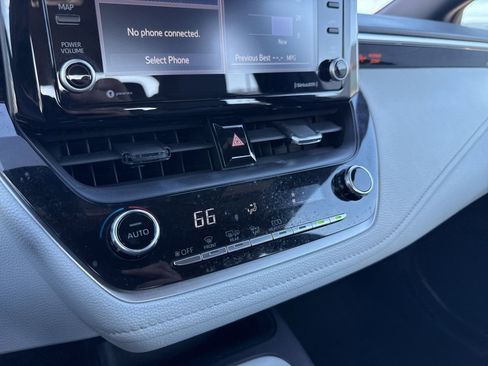 Used 2022 Toyota Corolla SE image 20