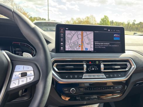 Used 2024 BMW X3 sDrive30i w/ Premium Package image 31