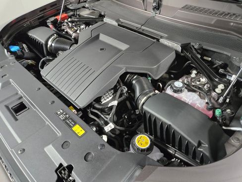 New 2026 Land Rover Defender 110 OCTA AWD/4WD image 20