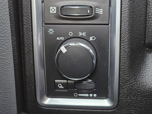 Used 2023 RAM 1500 Classic SLT w/ Trailer & Traction Group image 23