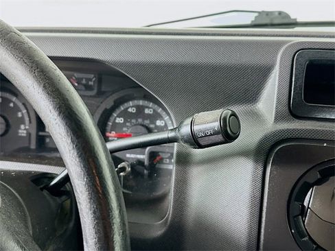 Used 2010 Ford E-350 and Econoline 350 Super Duty image 15