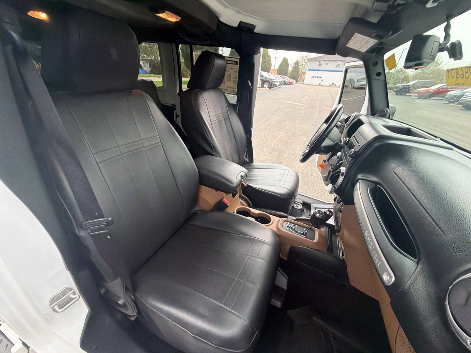 Used 2013 Jeep Wrangler Unlimited Sahara w/ Mopar Chrome Edition Group AWD/4WD image 25
