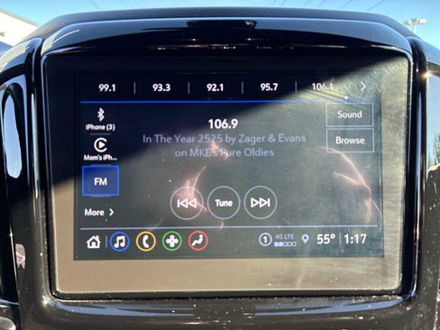 Certified 2023 Chevrolet Traverse LT w/ LPO, Floor Liner Package image 14