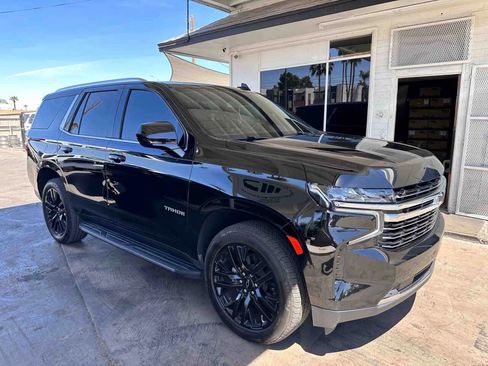 Used 2021 Chevrolet Tahoe LT image 2