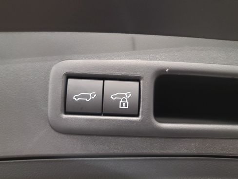 Certified 2026 Lexus UX 300h FWD w/ Accessory Package (2T) image 37