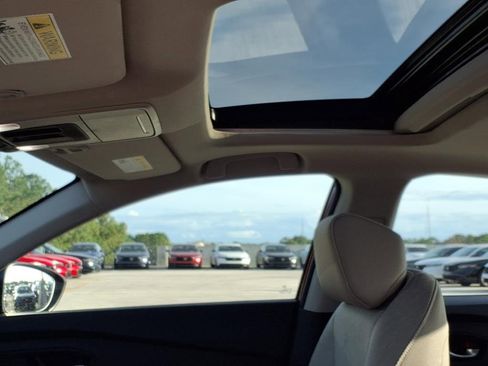 Certified 2025 Honda Accord SE image 11