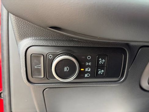 Used 2025 Ford Explorer ST-Line w/ Premium Package AWD/4WD image 12