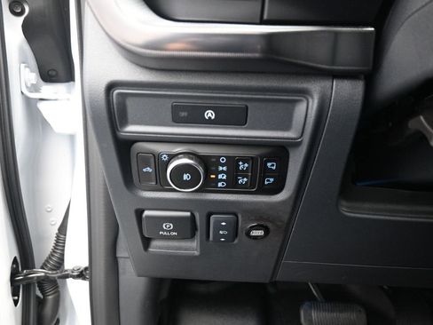 New 2025 Ford F150 Lariat w/ Equipment Group 502A High image 12