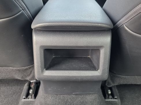 Used 2024 Toyota Camry SE FWD image 30