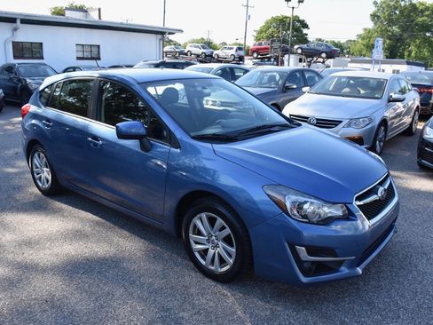 Used 2016 Subaru Impreza 2.0i Premium AWD/4WD image 10