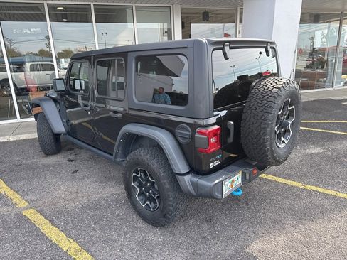 Used 2021 Jeep Wrangler Unlimited Rubicon 4xe image 3