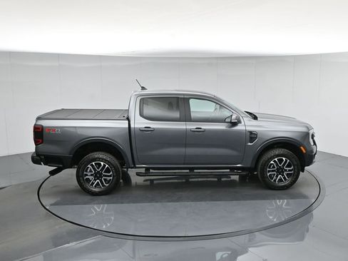Used 2024 Ford Ranger Lariat w/ FX4 Off-Road Package image 42