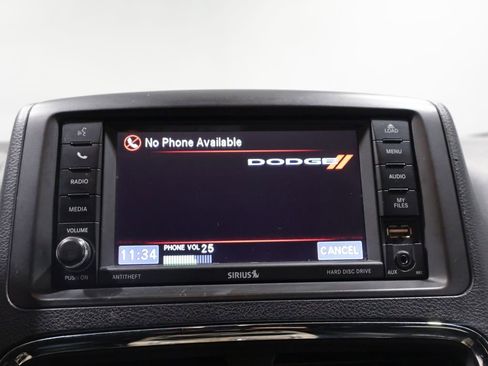 Used 2017 Dodge Grand Caravan SXT FWD image 24