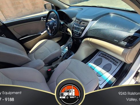 Used 2017 Hyundai Accent Value Edition FWD image 9