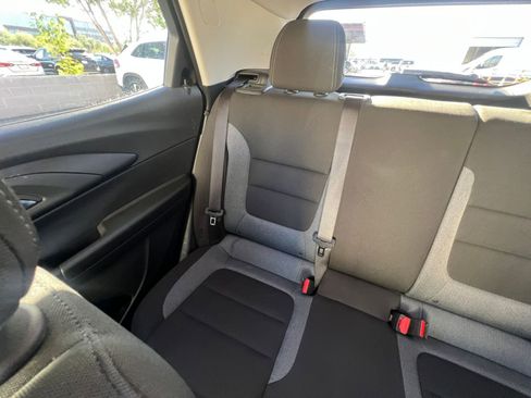 Used 2025 Chevrolet TrailBlazer LT image 39