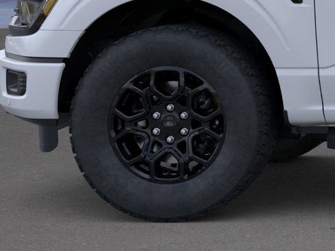 New 2025 Ford F150 XLT w/ Equipment Group 302A MID image 19