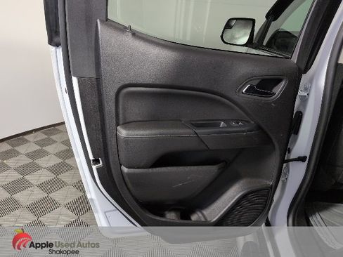 Used 2016 GMC Canyon SLE w/ Trailering Package image 26