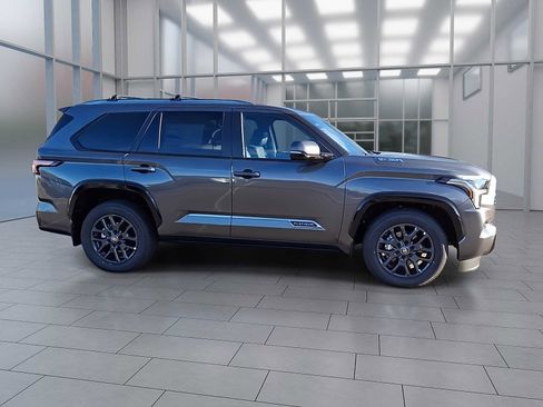 New 2026 Toyota Sequoia Platinum image 6