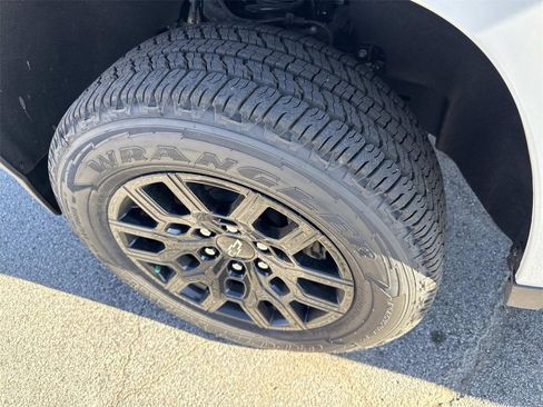 New 2026 Chevrolet Colorado W/T w/ WT Custom Package image 28