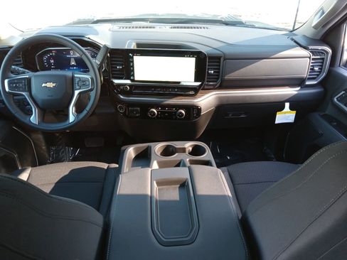 Used 2026 Chevrolet Silverado 2500 LT image 15