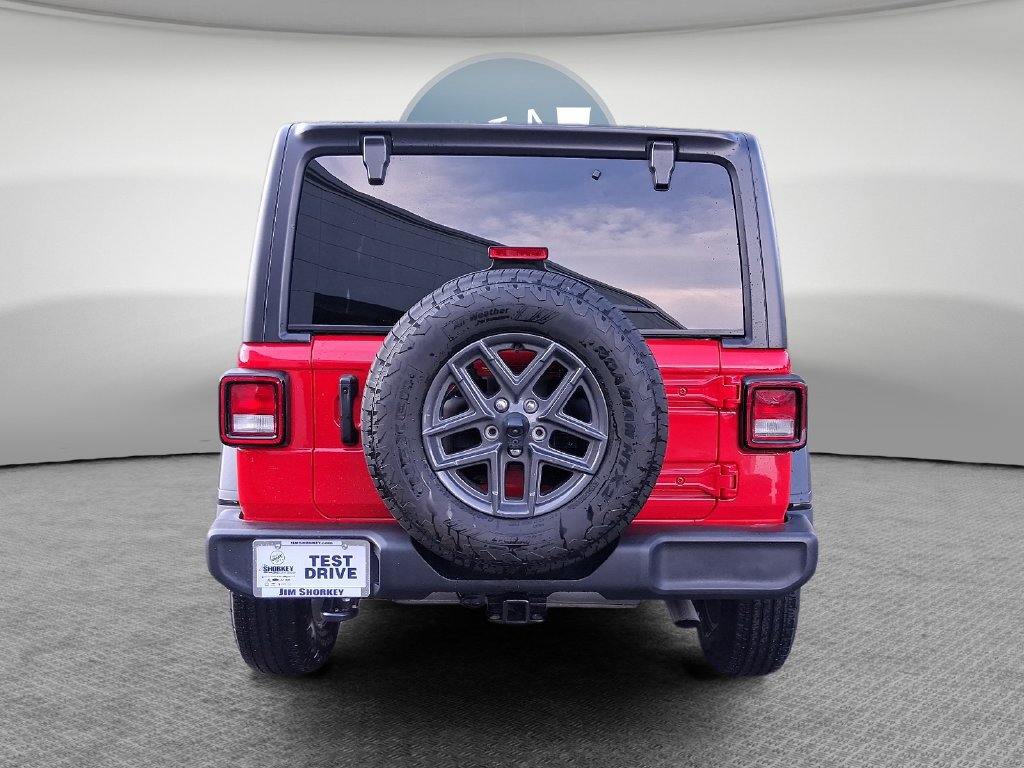 Used 2024 Jeep Wrangler Unlimited Sport AWD/4WD image 7