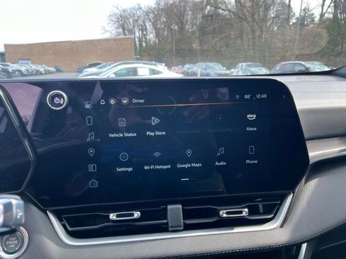 Used 2025 Chevrolet Equinox LT image 20