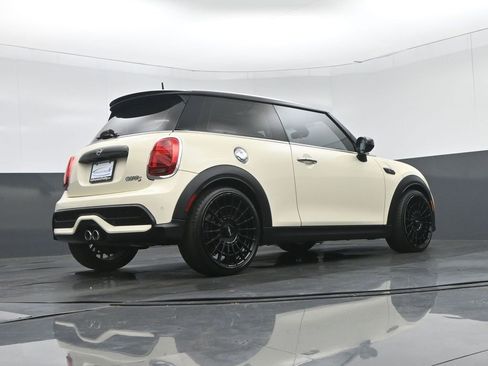 Used 2022 MINI Cooper S image 56