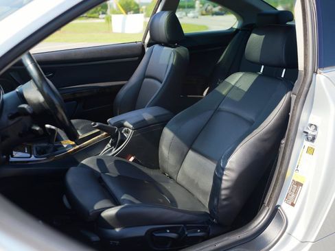 Used 2007 BMW 328i Coupe RWD image 16