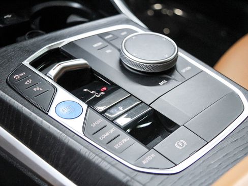 Certified 2023 BMW i4 eDrive35 w/ Parking Assistance Package RWD image 20