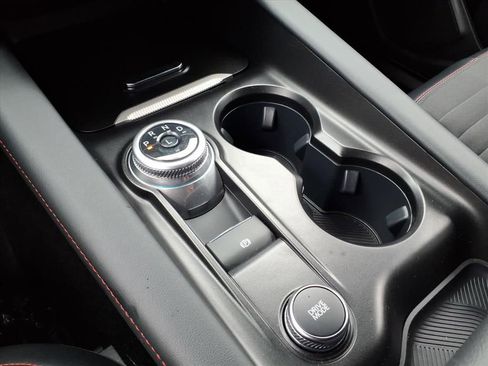 Used 2025 Ford Explorer ST-Line image 18